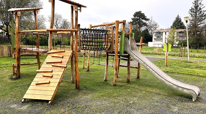 Nouvelle aire de jeux à Cestas Bourg !